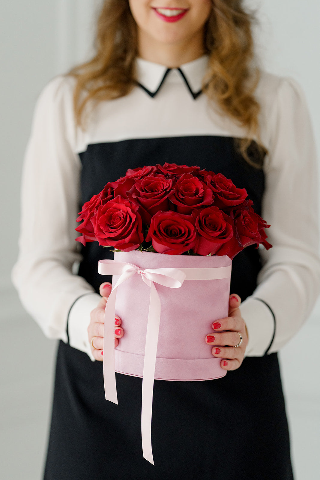 Velvet Embrace, Red Roses in a Velvet Box